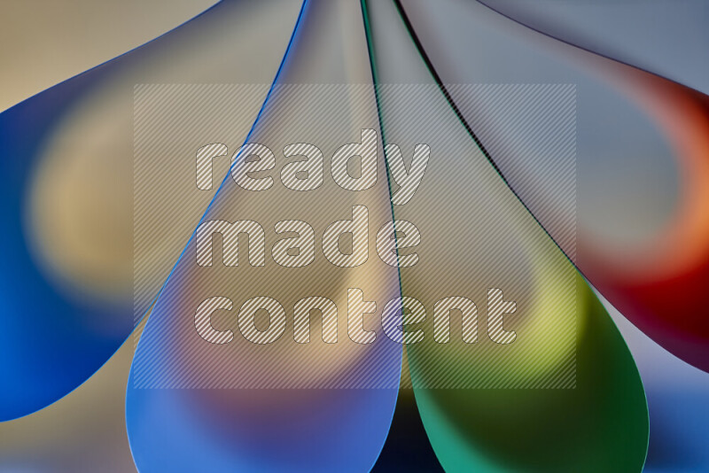 فن تجريدي يعرض منحنيات وتدرجات اللون مكونه بضوء ملون