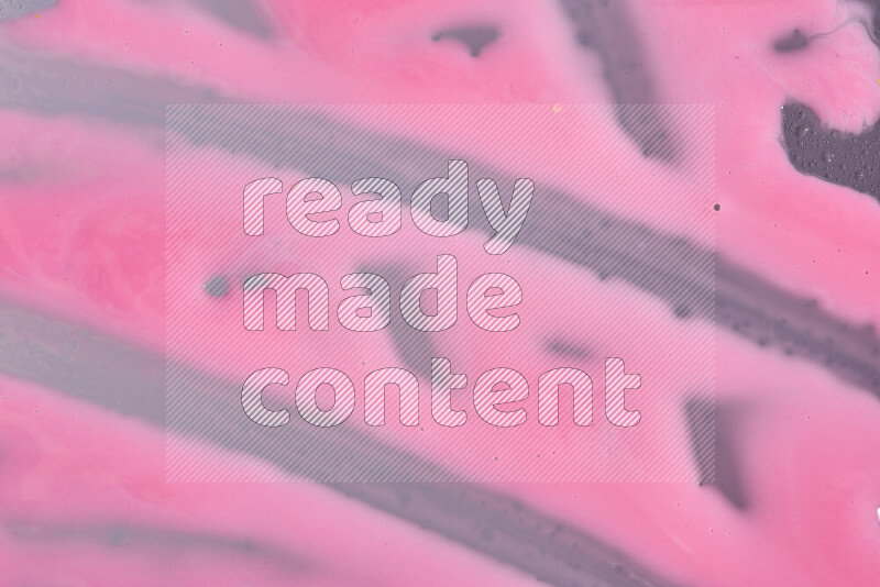 لقطات مقربة لأشكال مختلفة مرسومه باللون الوردي