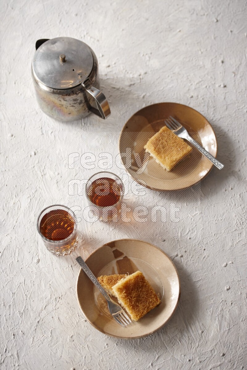 Konafa with tea in a light setup