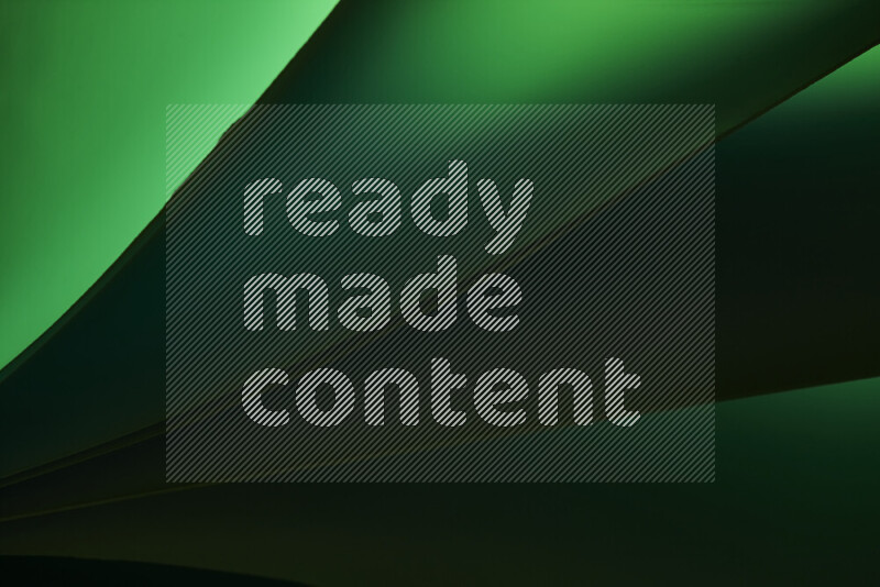 فن تجريدي يعرض منحنيات مع تدرجات الألوان الباردة مكونه بضوء ملون