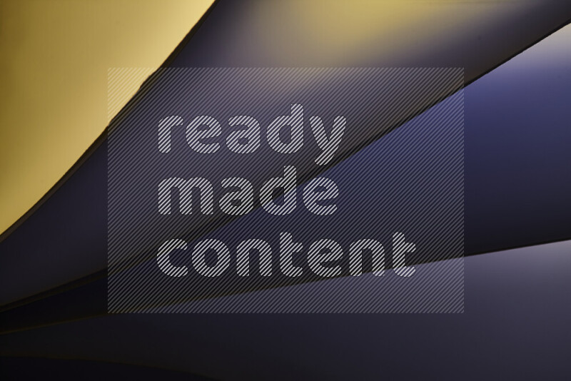 فن تجريدي يعرض منحنيات مع تدرجات الألوان الدافئة والباردة مكونه بضوء ملون