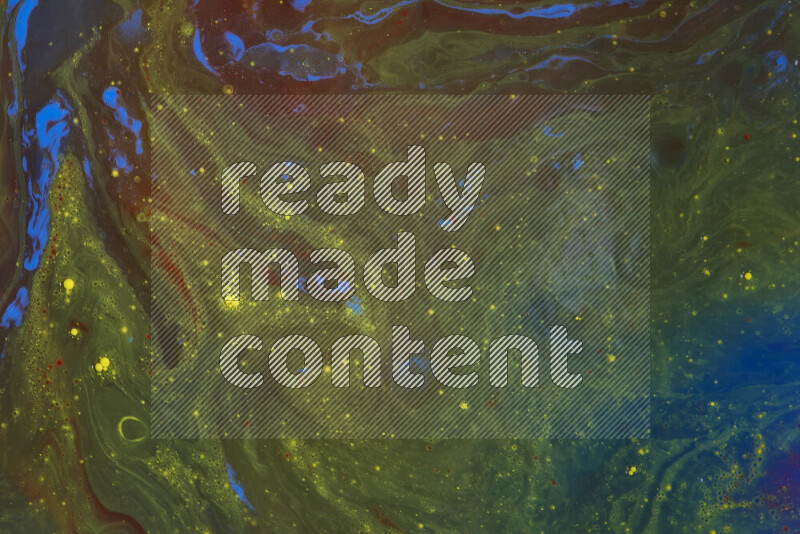 تظهر الصورة أشكال مختلفة من تداخلات اللون الأحمر والأصفر والأزرق والأخضر